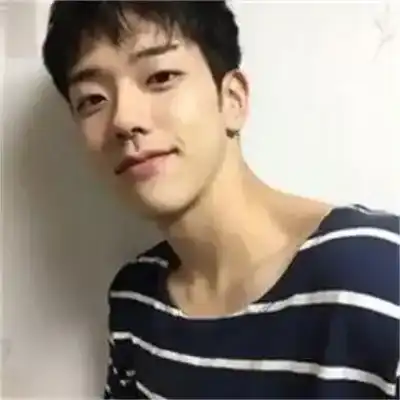丁奕雯